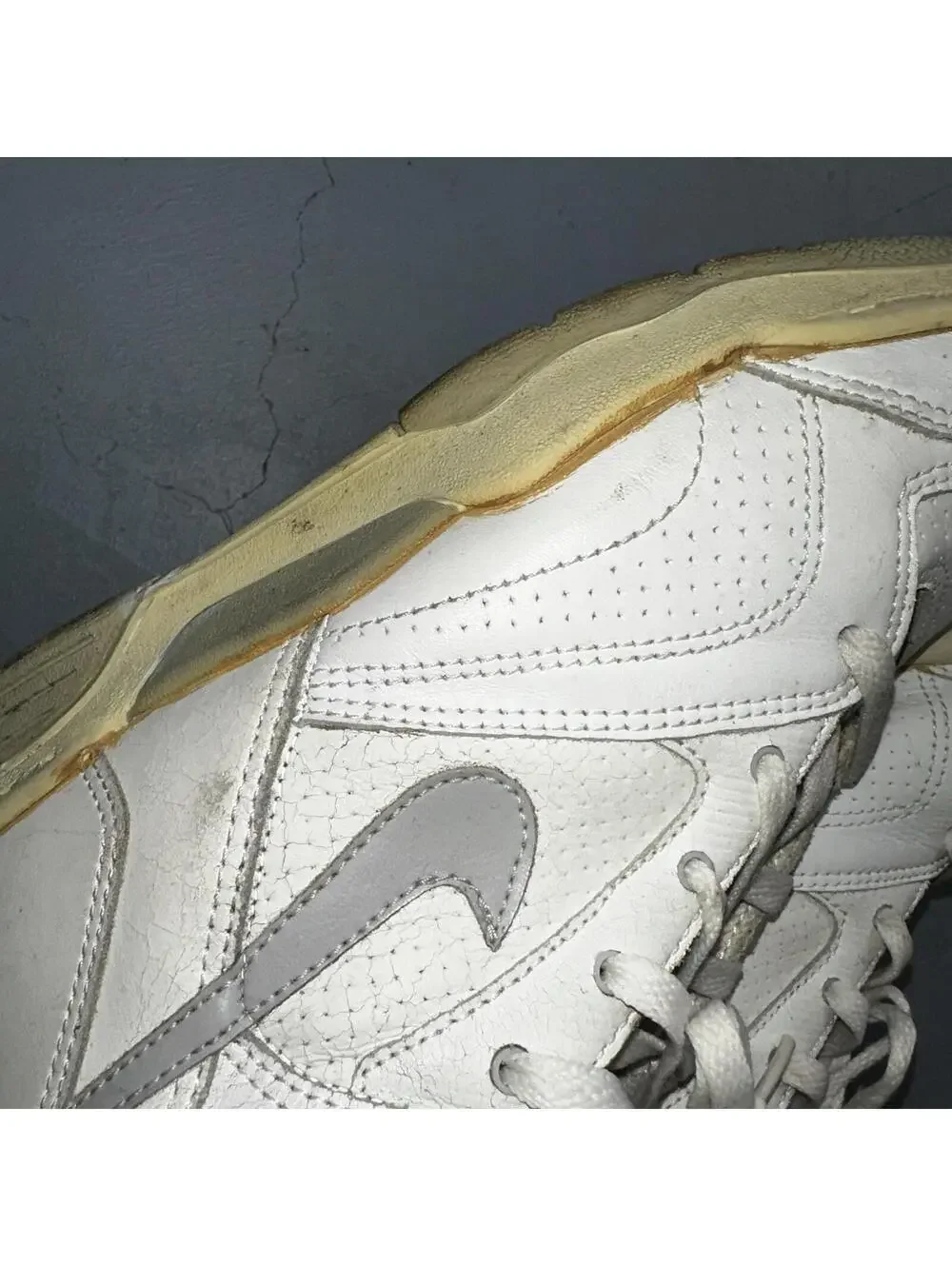 Nike Vintage 1990 Air Delta Force High Great Condition Men’s 8.5 Rare 90s White